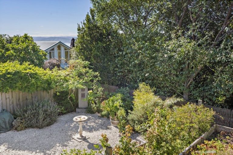 Photo of property in 29 Grant Road, Thorndon, Wellington, 6011