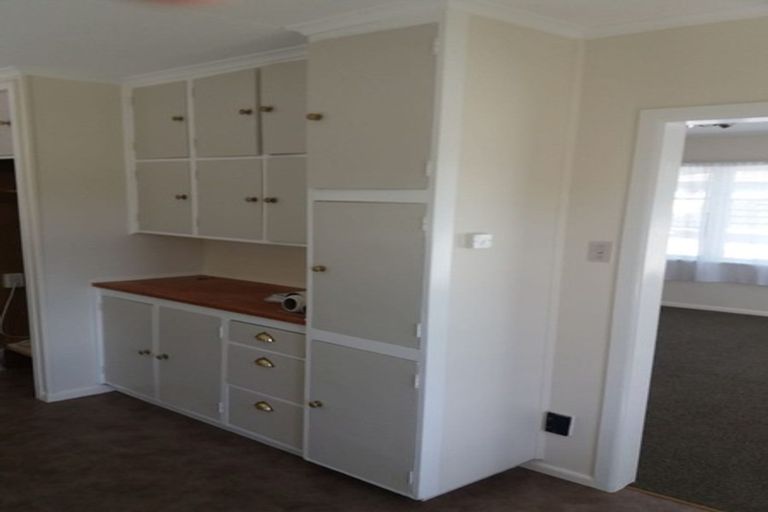 Photo of property in 27 Fraser Street, Wainuiomata, Lower Hutt, 5014