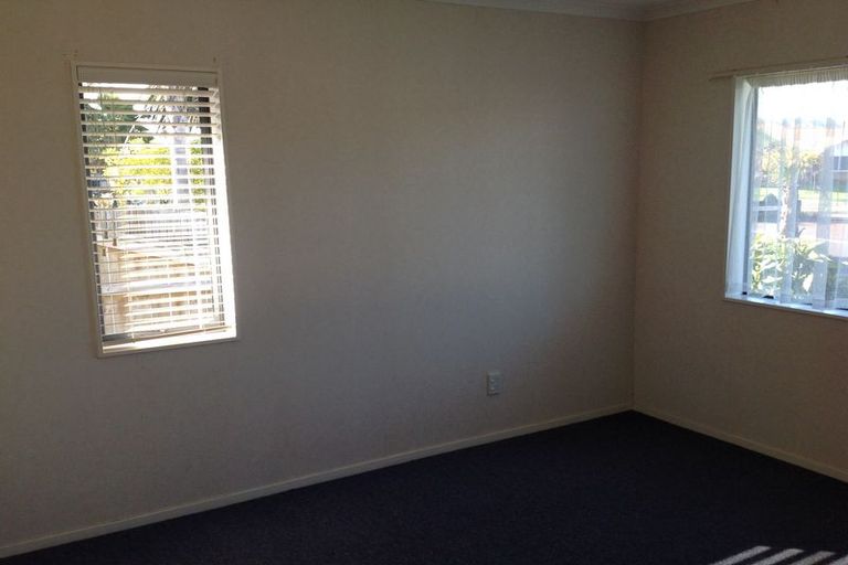 Photo of property in 73 Santa Monica Drive, Papamoa Beach, Papamoa, 3118