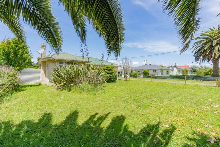 Photo of property in 32 Park Street, Foxton, 4814