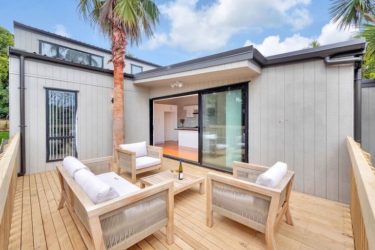 Photo of property in 50a Danbury Drive, Torbay, Auckland, 0630