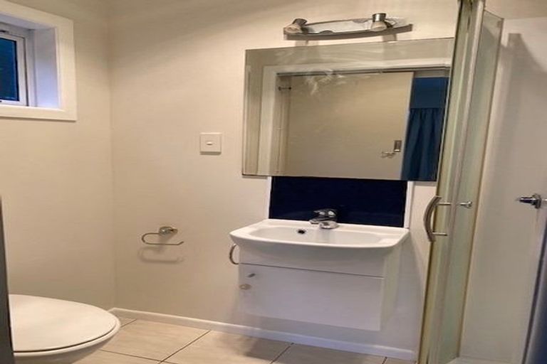 Photo of property in 3 Bede Grove, Tawa, Wellington, 5028