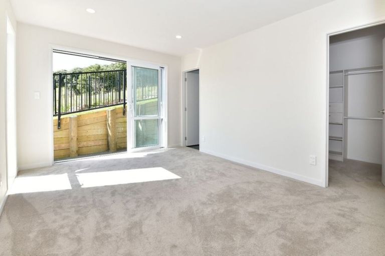 Photo of property in 63 Pinecrest Drive, Gulf Harbour, Whangaparaoa, 0930