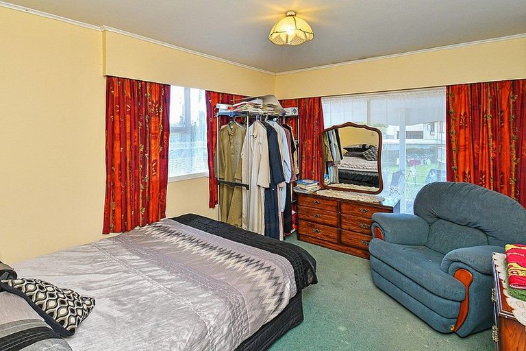 Photo of property in 90 Station Road, Papatoetoe, Auckland, 2025