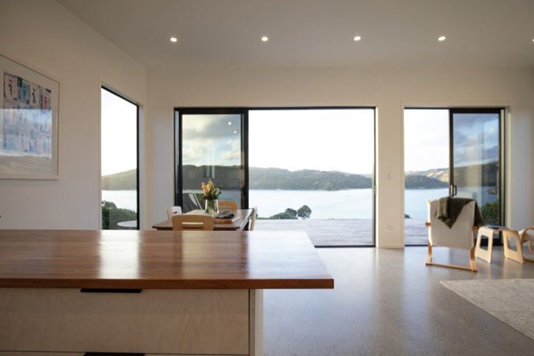 Photo of property in 15 Rose Street, Raglan, 3225