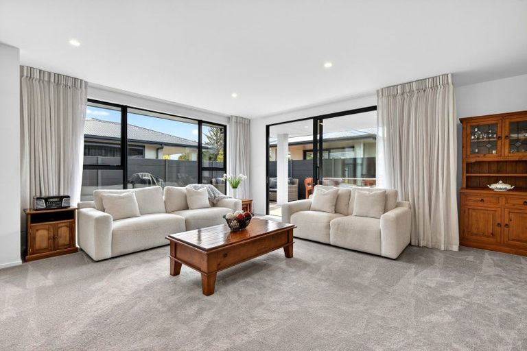 Photo of property in 12 Driving Range Road, Solway, Masterton, 5810