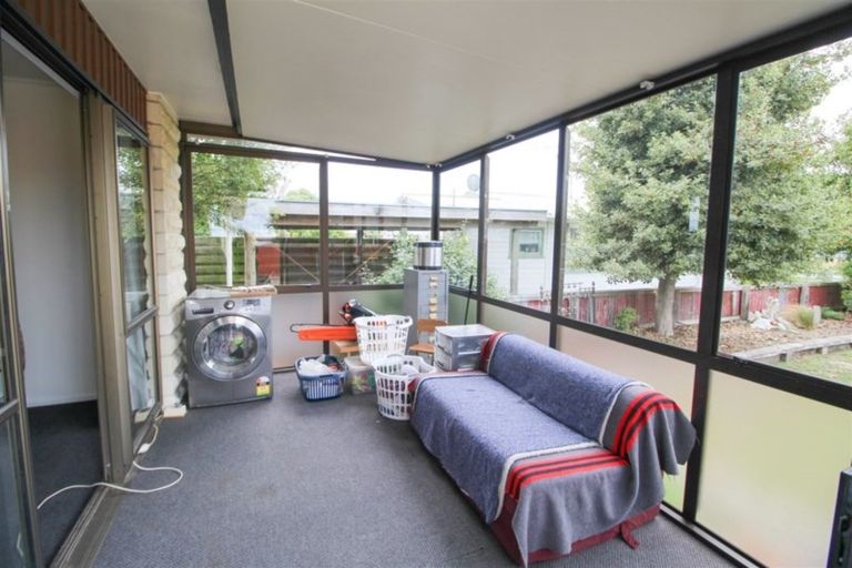 Photo of property in 27 Queen Street, Pareora, 7912