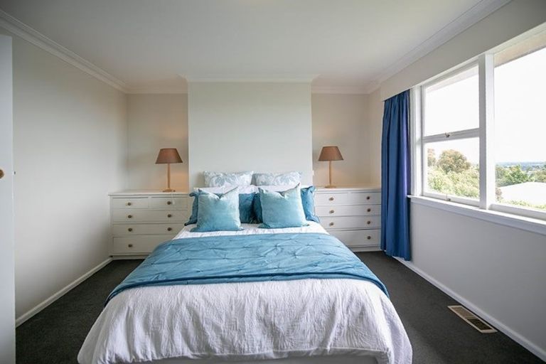 Photo of property in 270 Cannon Hill Crescent, Mount Pleasant, Christchurch, 8081