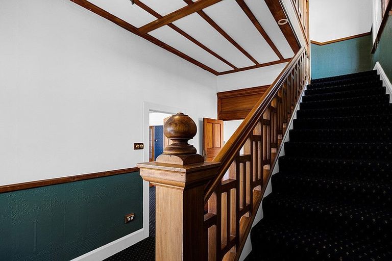 Photo of property in 68 Collins Street, Hawera, 4610