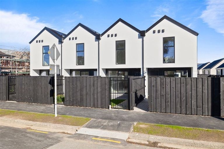 Photo of property in 6/504 Armagh Street, Linwood, Christchurch, 8011