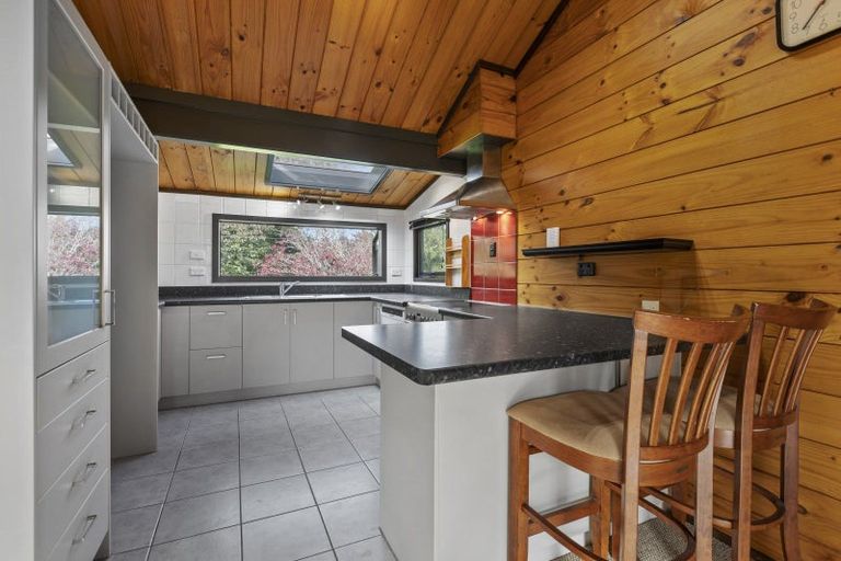 Photo of property in 19 Nikau Street, Inglewood, 4330