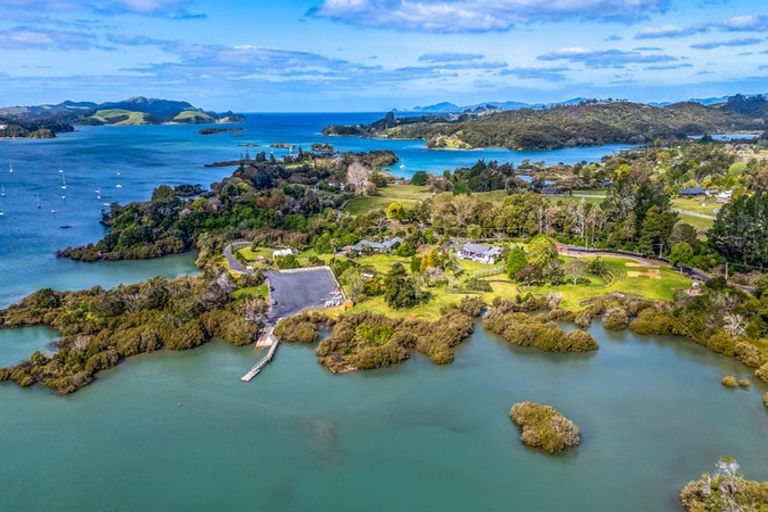 Photo of property in 943 Kerikeri Inlet Road, Kerikeri, 0293