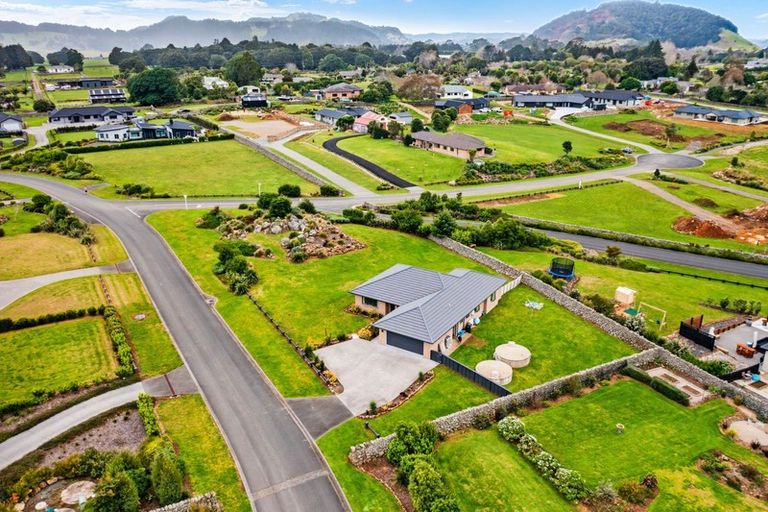 Photo of property in 27 Heartstone Place, Te Kamo, Kamo, 0185