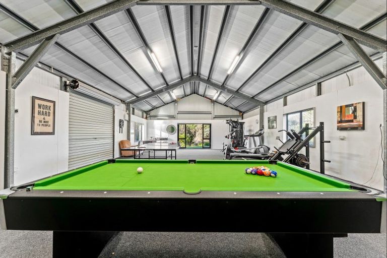 Photo of property in 2 Tamahunga Drive, Matakana, Warkworth, 0985