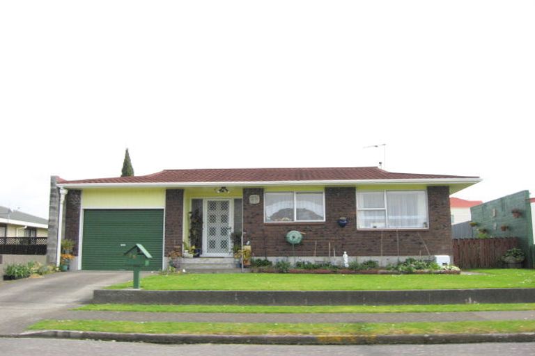 Photo of property in 38 Standish Street, Inglewood, 4330