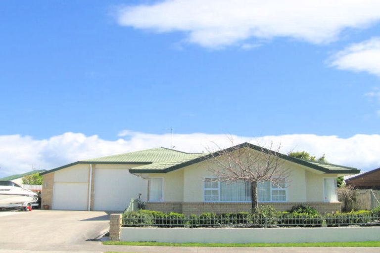 Photo of property in 5 Gardenia Drive, Mount Maunganui, 3116