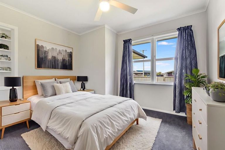 Photo of property in 32 Northolt Road, Fairview Downs, Hamilton, 3214