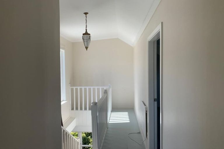 Photo of property in 28 Forest Road, Raumati South, Paraparaumu, 5032