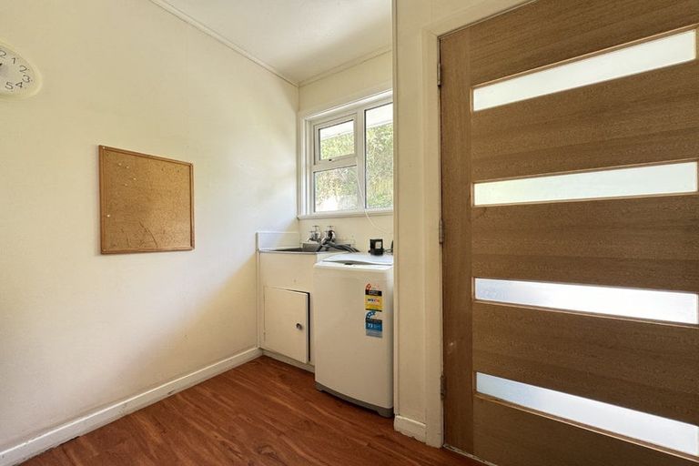 Photo of property in 12 Monowai Road, Johnsonville, Wellington, 6037