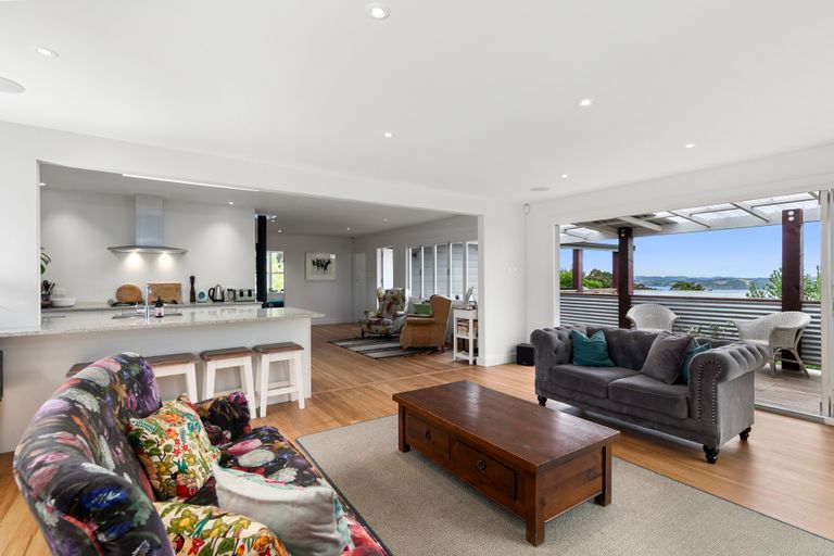 Photo of property in 108 Ti Point Road, Ti Point, Warkworth, 0985