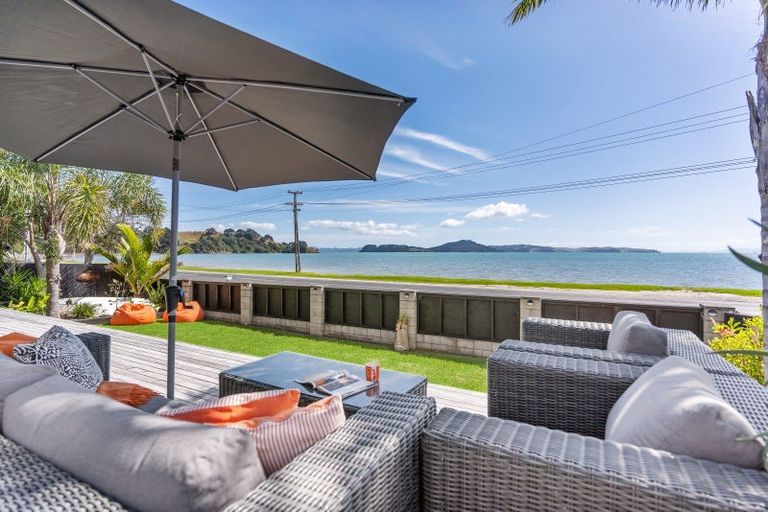 Photo of property in 1437 Clevedon Kawakawa Road, Kawakawa Bay, Papakura, 2585