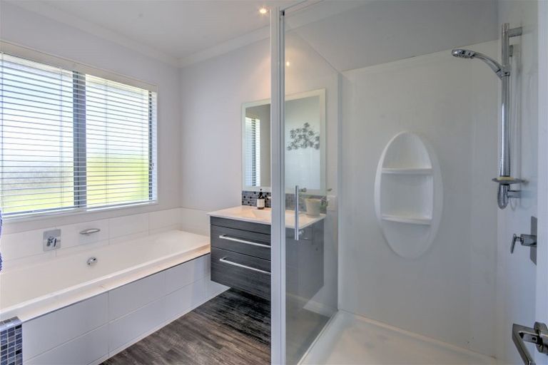 Photo of property in 14 Orchard Place, Clarkville, Kaiapoi, 7691