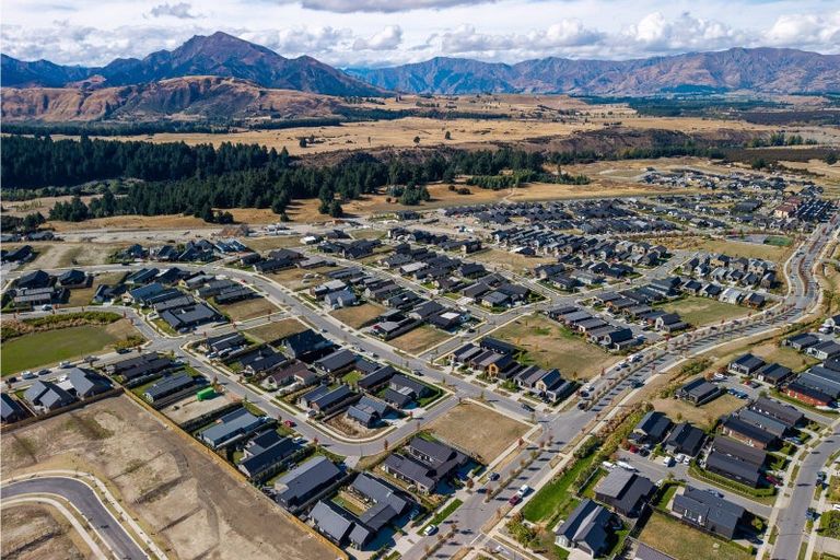 Photo of property in Northlake, 1 Armidale Crescent, Wanaka, 9305