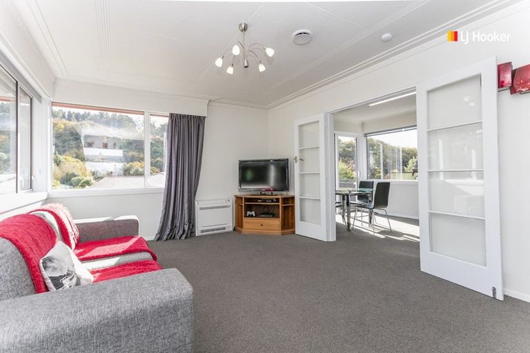 Photo of property in 9 Colquhoun Street, Glenross, Dunedin, 9011