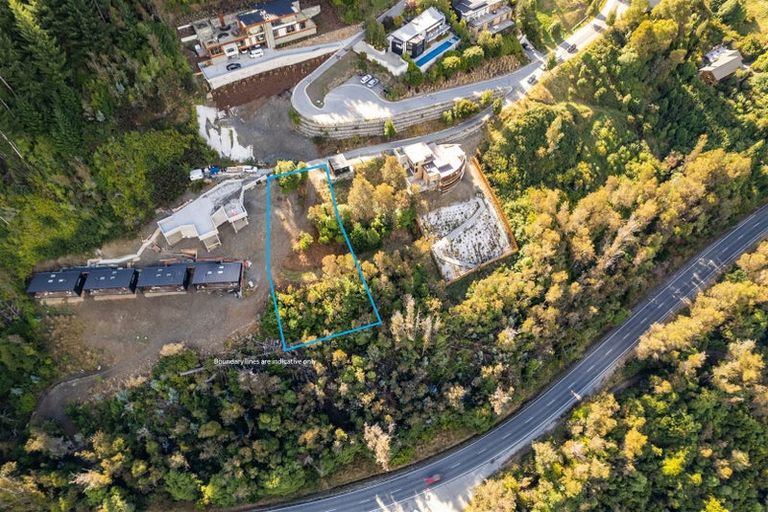 Photo of property in 9 Crystal Lane, Fernhill, Queenstown, 9300