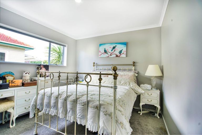 Photo of property in 31 Earlsworth Road, Mangere East, Auckland, 2024