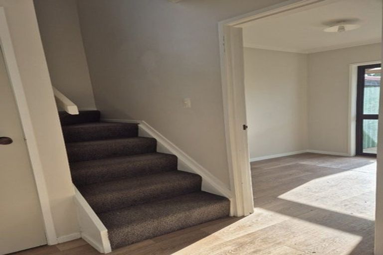 Photo of property in 14/19a Gray Avenue, Mangere East, Auckland, 2024