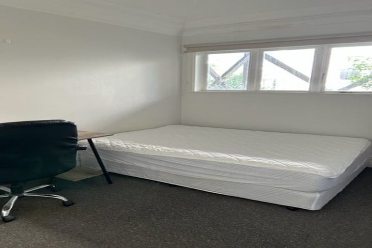 Photo of property in 201 The Terrace, Wellington Central, Wellington, 6011