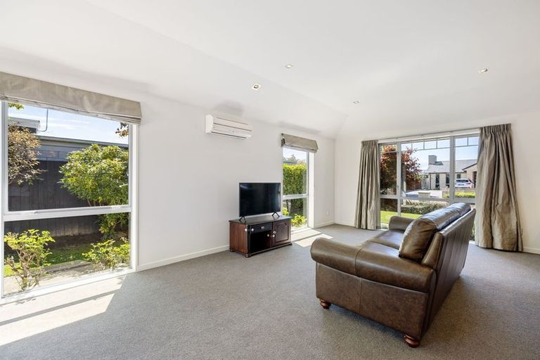 Photo of property in 27 Cridland Place, Halswell, Christchurch, 8025