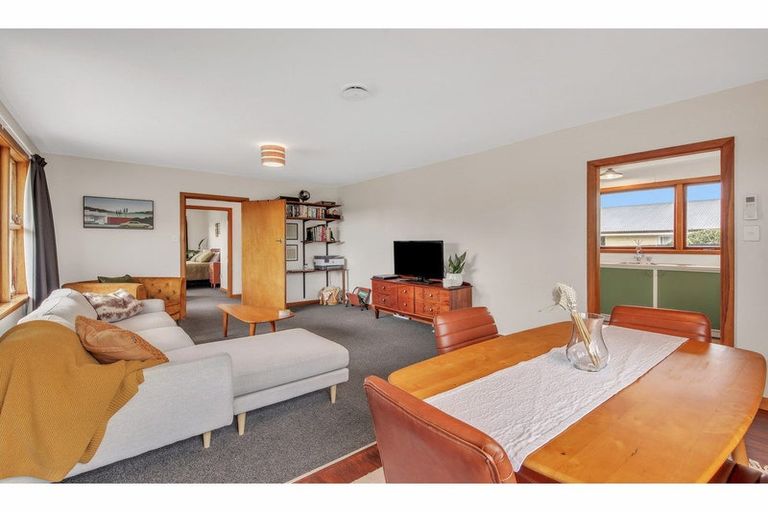 Photo of property in 9 Weston Place, Rangiora, 7400