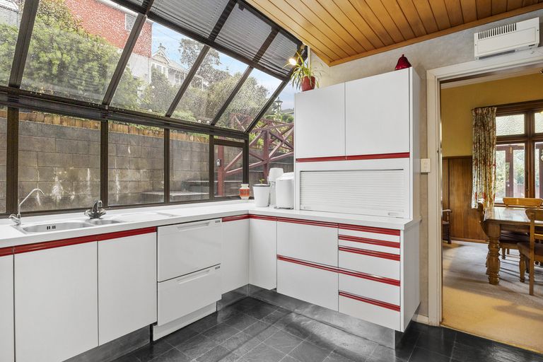 Photo of property in 34 Allandale Road, Saint Clair, Dunedin, 9012