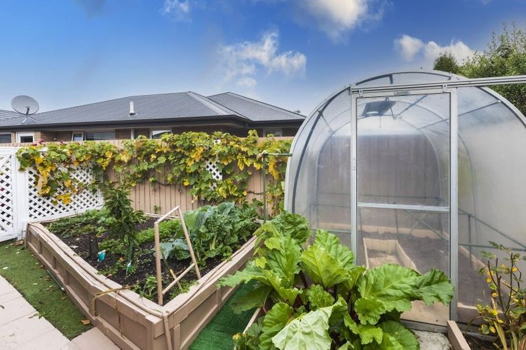 Photo of property in 91b Neill Street, Hornby, Christchurch, 8042