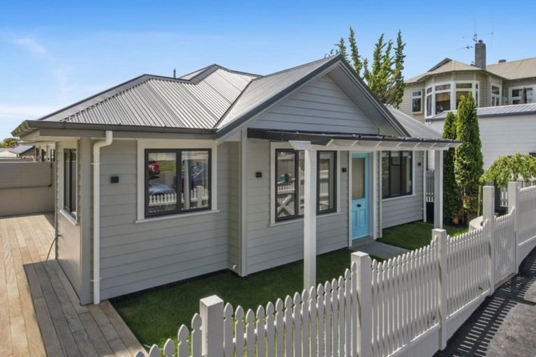 Photo of property in 2 Moana Street, Ohope, 3121