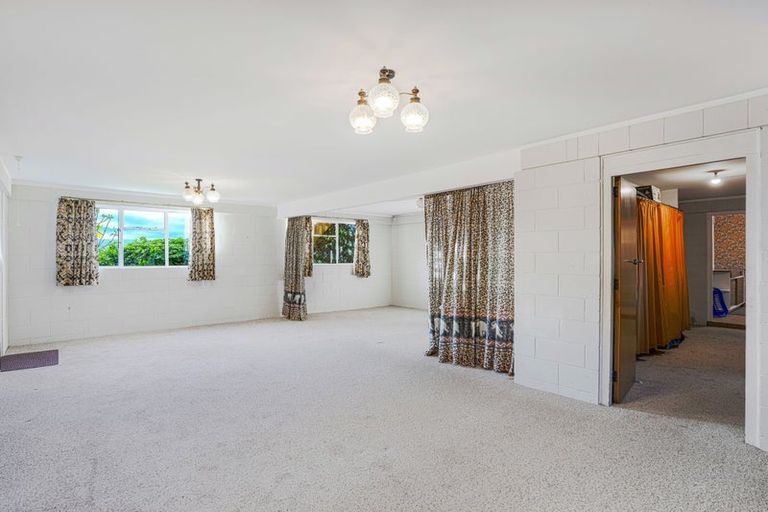 Photo of property in 196 Dyers Pass Road, Cashmere, Christchurch, 8022