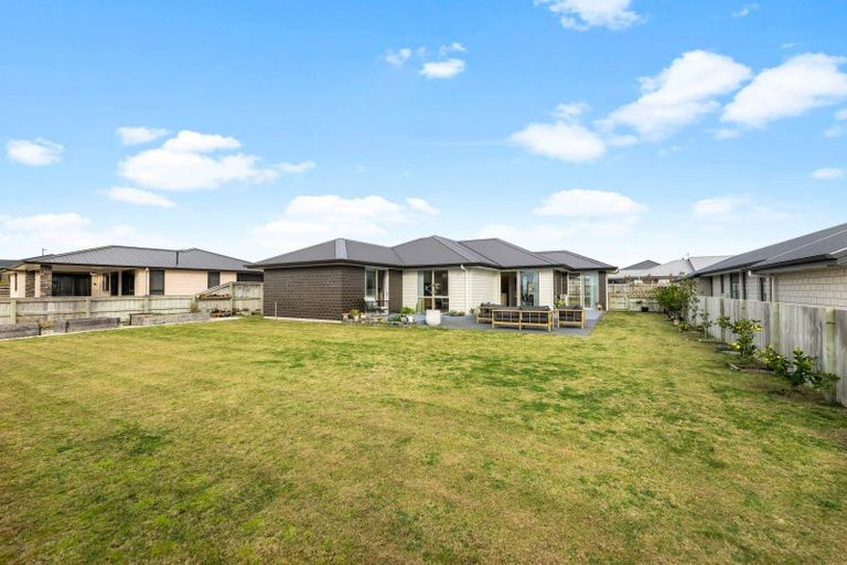 Photo of property in 10 Kara Place, Wharewaka, Taupo, 3330