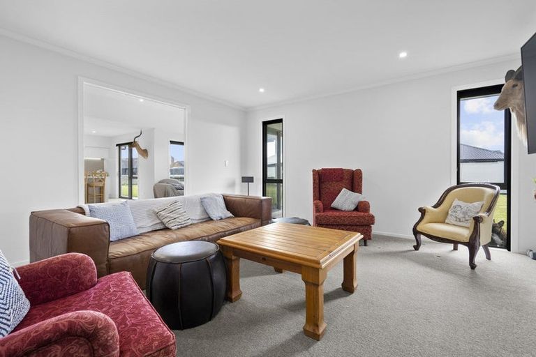 Photo of property in 51 Baxter Michael Crescent, Cambridge, 3434