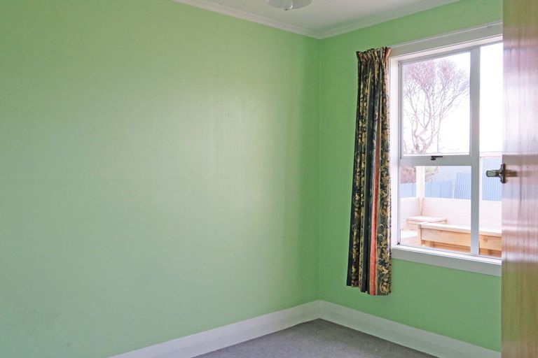 Photo of property in 18 Lynn Street, Oamaru North, Oamaru, 9400