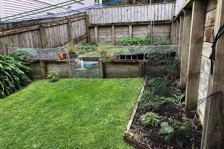 Photo of property in 1/9 Busaco Road, Hataitai, Wellington, 6021