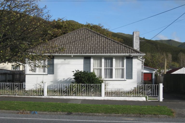 Photo of property in 98 Rata Street, Naenae, Lower Hutt, 5011