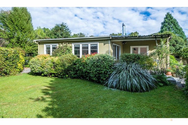 Photo of property in 5 George Street, Geraldine, 7930