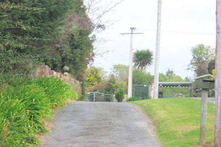 Photo of property in 44 Mountain Road, Western Heights, Rotorua, 3015