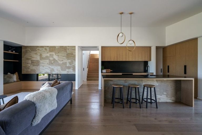 Photo of property in 16 Robrosa Street, Wanaka, 9305
