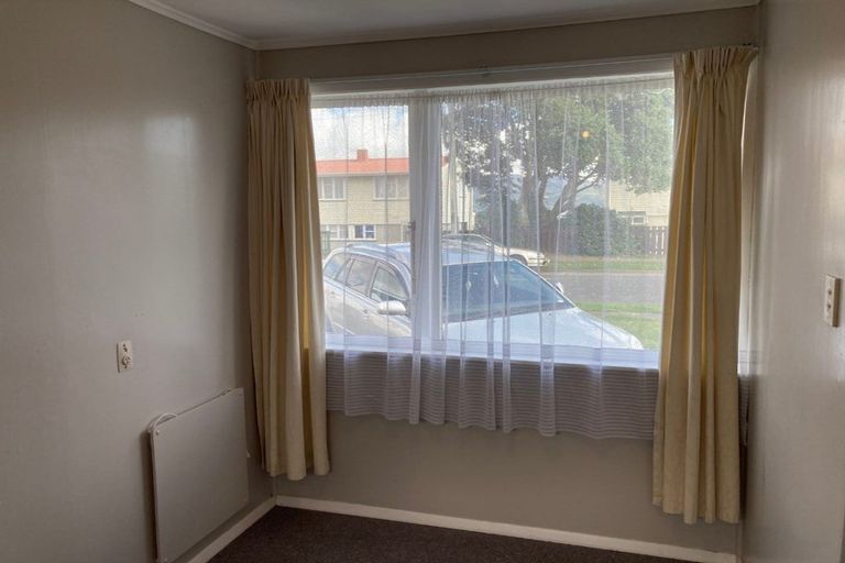 Photo of property in 21b Miranda Street, Cannons Creek, Porirua, 5024