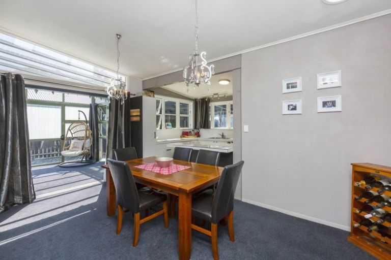 Photo of property in 26 Akatarawa Road, Brown Owl, Upper Hutt, 5018