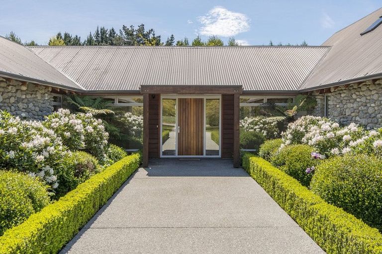 Photo of property in 654 Marshland Road, Ouruhia, Christchurch, 8083