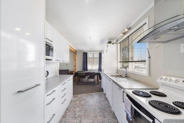 Photo of property in 40 Rangipoia Place, Turangi, 3334